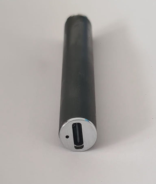 E Battery For Vape Pen   (USB-C snel oplaadbaar) deze E-battery for vape pen wordt niet geleverd met usb-c kabel of usb-c oplader